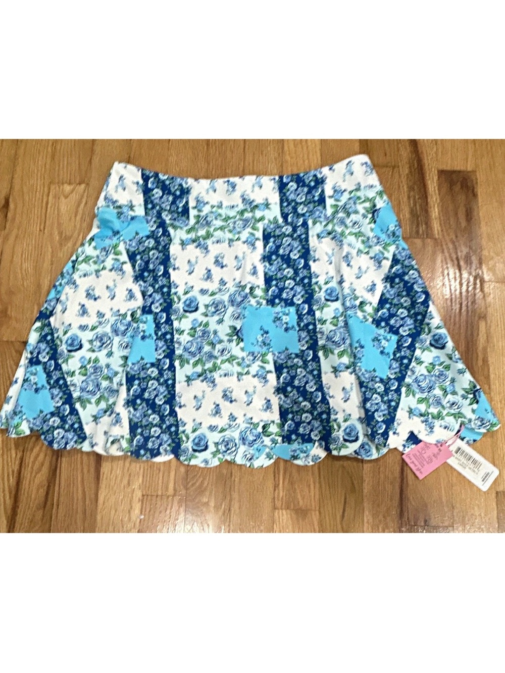 Simply Southern Blue and White Floral Patchwork Mini Skort 50SPF Large